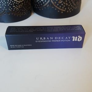 Urban Decay Eyeshadow Primer Potion